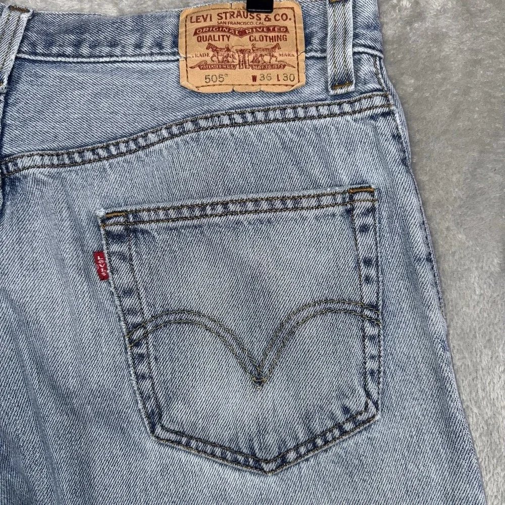 Vintage Levis 505 Jeans Mens 36x30*Blue Regular Fit Straight Leg Y2K Faded Denim